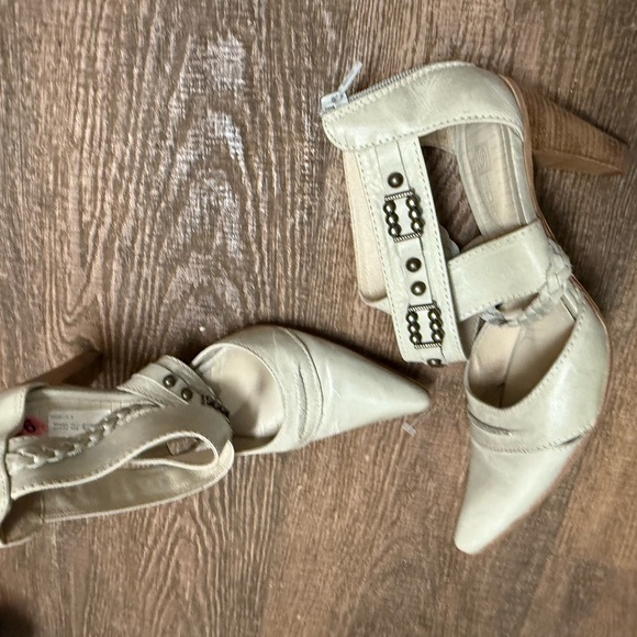 Spiral 8.5 EUC/Newer condition western vibe Seafoam light green Heels (39 EUR) - Picture 7 of 15